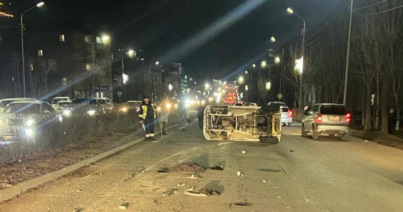 Госавтоинспекция установила обстоятельства автоаварии на улице Фрунзе в городе Артем